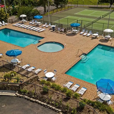 Serenity Heights, Amazing Views, Hot Tub Pool Access, 1089 Free Tickets Each Paid Day, Dollywood Gatlinburg Exterior photo